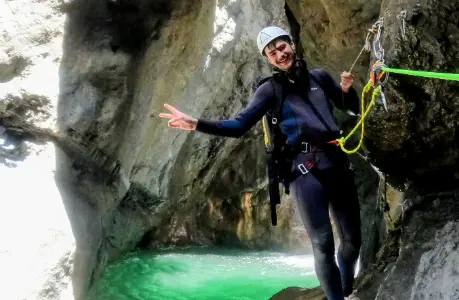 Bras Rouge intégral